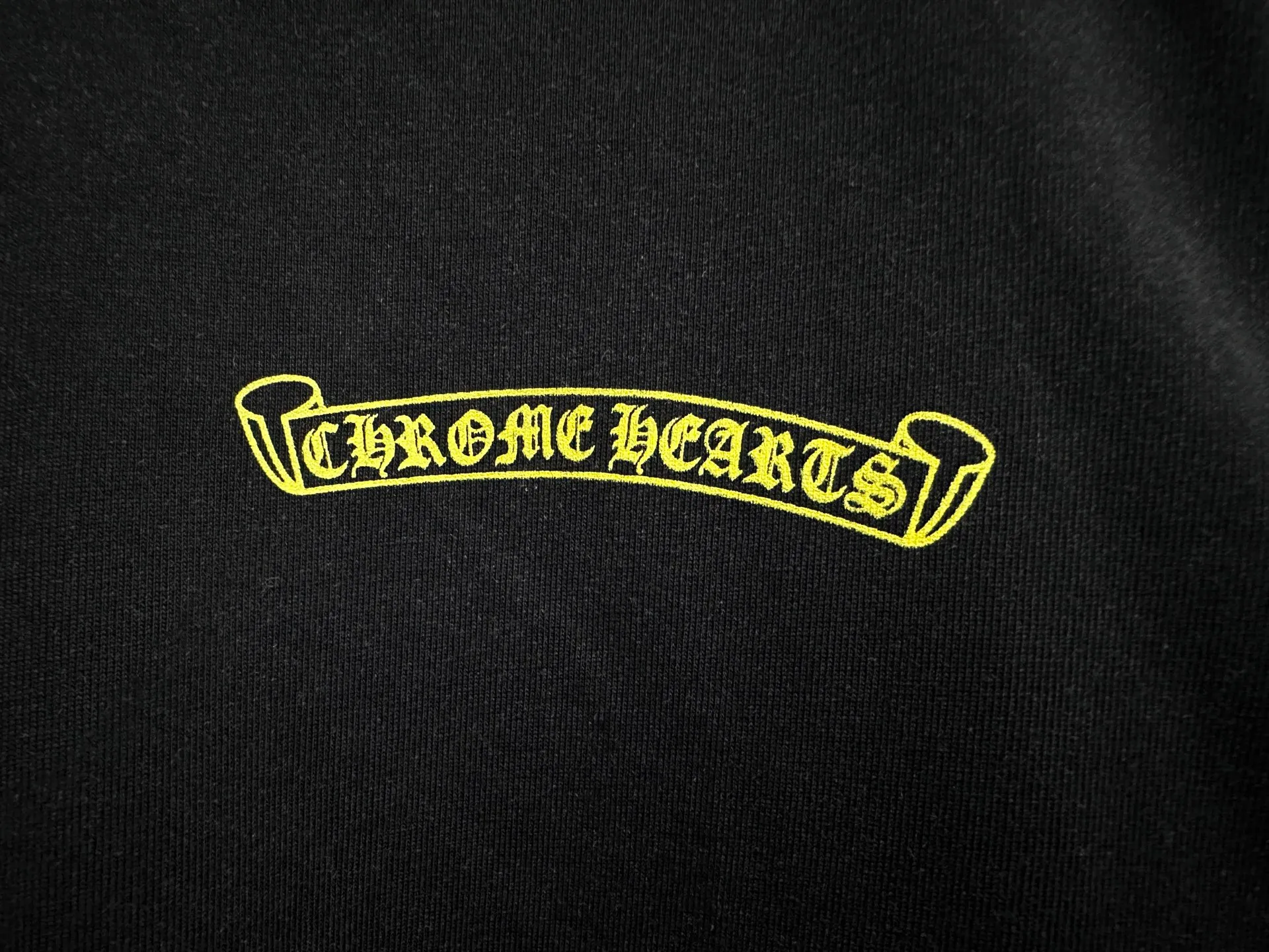🅿️180 [Chrome hearte] Chrome hearte 25ss early spring new Sanskrit washed T-shirt ·280 grams of 100% cotton double yarn jersey fabric ·Special thickened 32 pieces of double-ply 1x1 thread in the same cylinder custom-dyed ·Double-needle stitching and cross-stitching technology ·Original main mark washed tag Color: washed black Size: XS-L